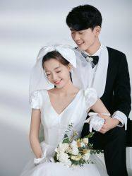 -光阴的故事婚纱摄影(苏州店)