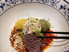 鸡丝凉面-鸡毛店·川菜(双楠店)