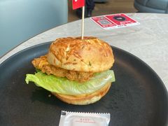-必胜客(上海新南方商城PH店)