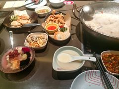 -捞王锅物料理(上海世茂广场店)