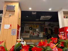 -江城燕子大排档(江汉路步行街店)