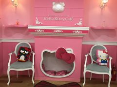-Hello Kitty Cafe(弘大店)