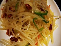 -壹号院音乐餐厅•烤全羊•新疆菜(浐灞店)
