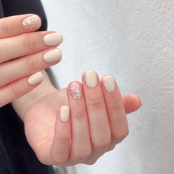 -UU·NAIL美甲美睫專門店
