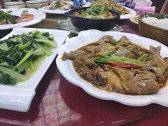 -美味海鲜大排档(明发美食地标店)