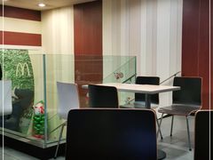 -麦当劳(十字街店)