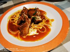 红酒煮牛舌-BISTROFIORE美伊娜(伊犁南路店)