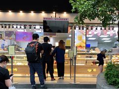 -鲍师傅糕点(江苏路店)