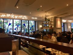 -港丽餐厅(高德置地店)