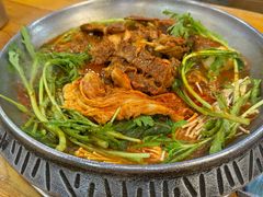 -喇喇排骨火锅·传统韩式脊骨汤(望京西园总店)