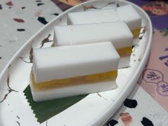 -金马门国际美食百汇(珞喻路店)