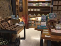 -猫的天空之城概念书店(苏州诚品店)