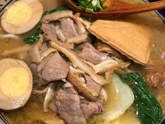 -鑫花溪牛肉米粉(东环大润发店)