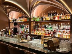 -Mogul Eatery·大亨餐酒馆