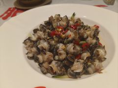 -肥肥虾庄·金牌油焖大虾(汉口城市广场店)