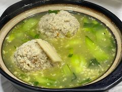 溱湖蟹黄狮子头-溱湖八鲜菜馆