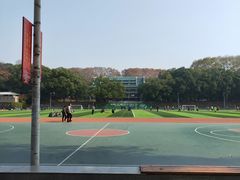 -武汉大学风雨操场