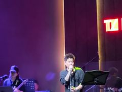 -TZ House音乐现场(来福士中心店)