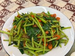 -老三样·旧食新味(绿地店)
