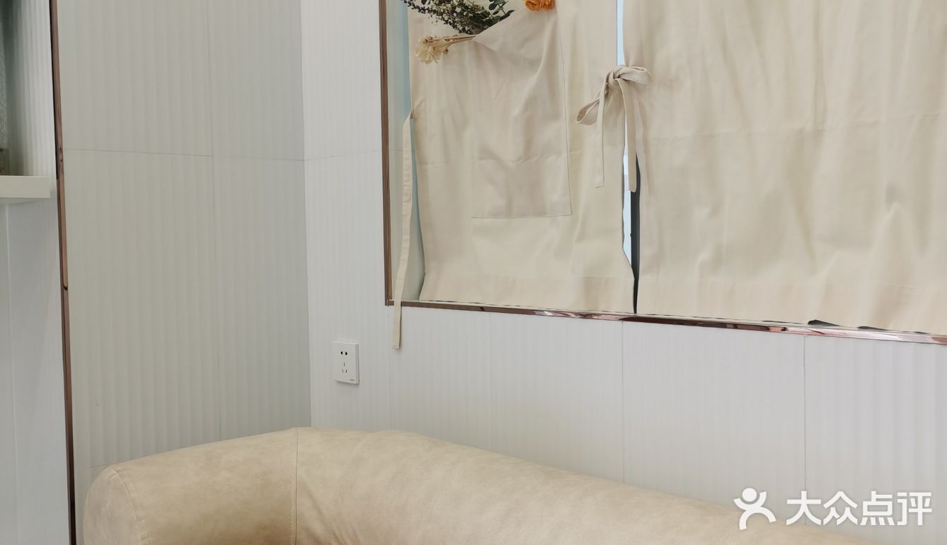 加了薄荷的奶茶，莫名有点好喝[调皮]