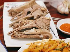-嘉峪关伊俩寺烤肉店