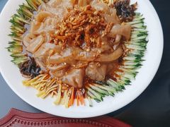 -红东阁东北菜烤肉酒馆(CROSS万象汇店)