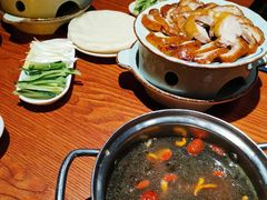-龙聚德北京烤鸭(沙坪坝华宇A馆店)