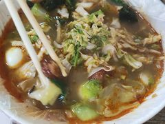 -二钢串叔麻辣烫(华龙大厦店)