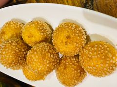 -苹果树下艺术餐厅(宋庄店)