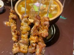 -三个大叔烤羊肉串·炭炉砂锅菜(西三旗店)