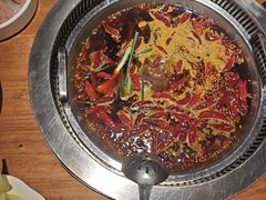 -城墙拐拐火锅(三峡广场黑金冠店)