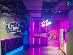 -世代星球·保龄球·镭战真人CS·团建(杨浦店)