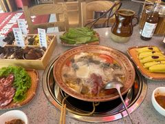 -阿婆情腊排骨火锅(金虹路店)