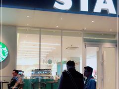 门面-星巴克臻选(上海淮海百盛购物中心店)