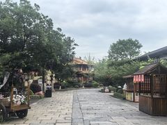 -茅山东方盐湖城景区