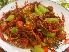 -鲁小三·大骨自助(金山总店)