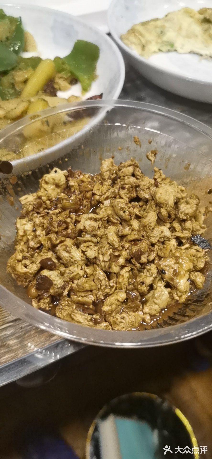 烤冷面，臭豆腐，卷凉皮