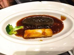 葱烧海参-闫府私房菜·老字号(恒隆店)