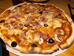 -JINNS锦时 steak&pizza(浸信会礼拜堂旧址店)