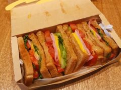 芝香薄切火腿片大嘴三明治-星巴克(广州淘金路店)