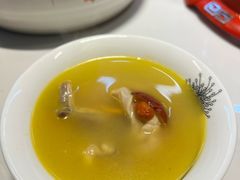 -三湘四水正宗湘菜(君峰路店)