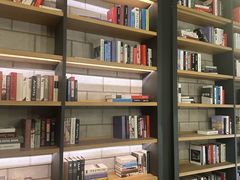 -CGV影城(滨江天街IMAX店)
