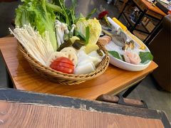 -樾餐厅泰式海鲜火锅(民歌湖店)