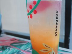-星巴克臻选(北京银泰店)