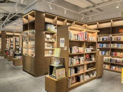 -茑屋书店(天目里店)