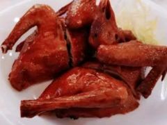 -御满江海鲜酒家(洛溪新城店)