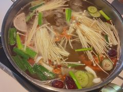 骨汤虫草花锅底-许府牛火锅(信义坊总店)