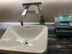 -懒鹿智能电竞酒店(蜀汉路店)