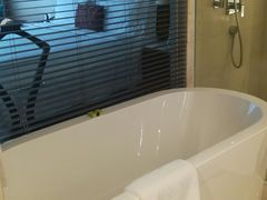 -青岛海尔洲际酒店