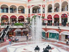 -佛罗伦萨小镇广佛名品奥特莱斯(疏港路店)